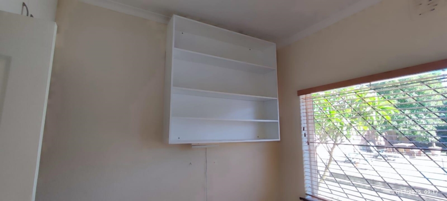 To Let 1 Bedroom Property for Rent in Soneike Western Cape